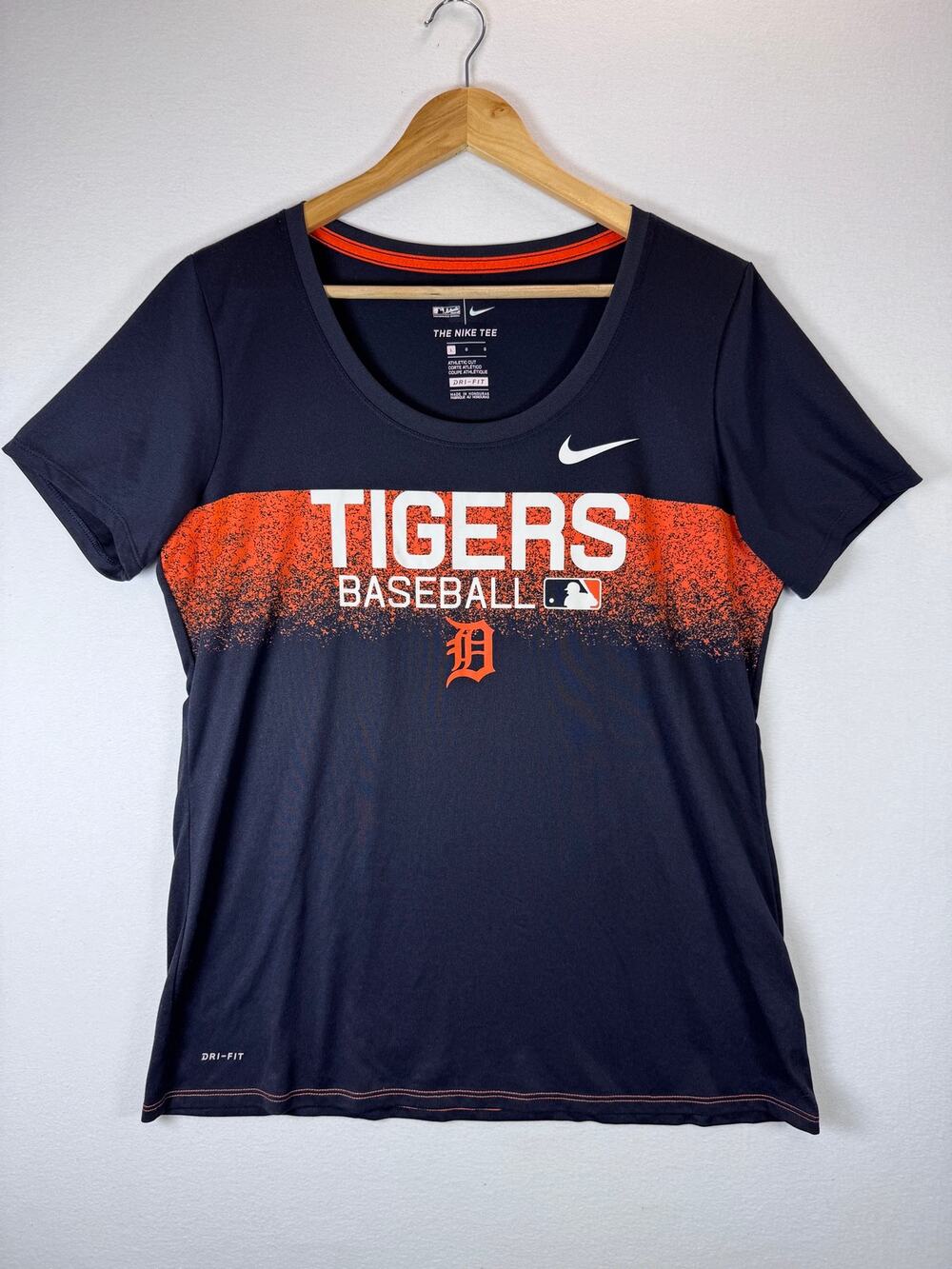 Nike Detroit Tigers Womens Large Dri-FIT Baseball Tee Black MLB Shirt